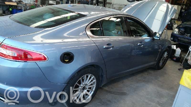 XF XF  RF4R8Q9431BC