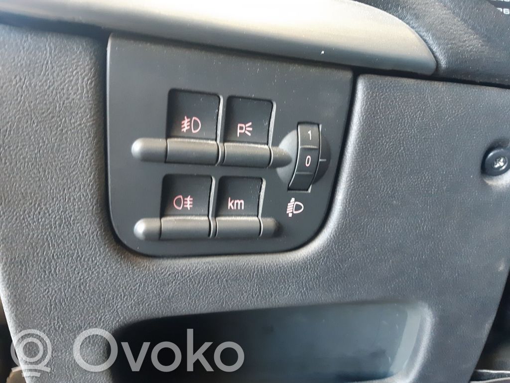 159 159  0445110391