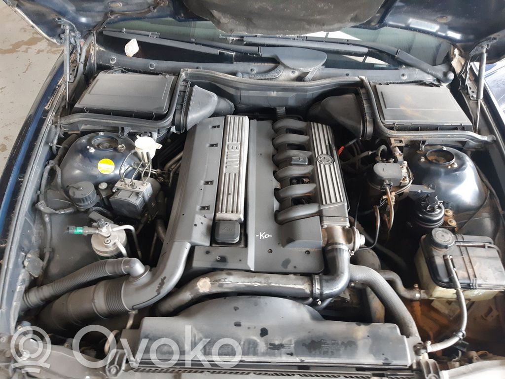 5 E39 Series 5  22459739