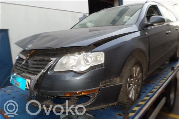 PASSAT Passat  2M911024