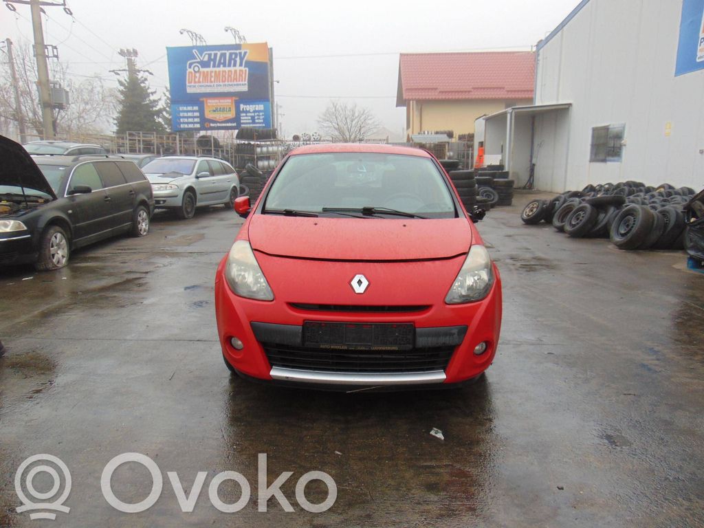 Clio III Clio  8201437305
