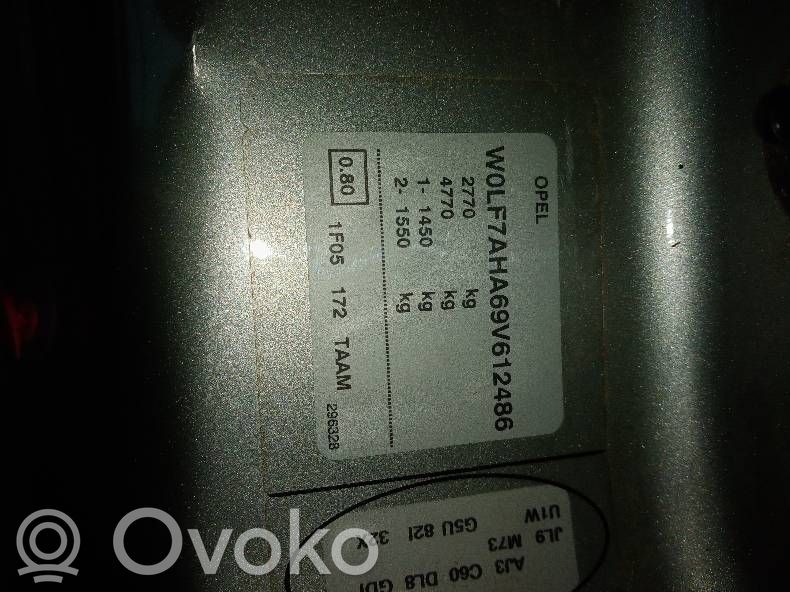 Vivaro Vivaro  M9RL782
