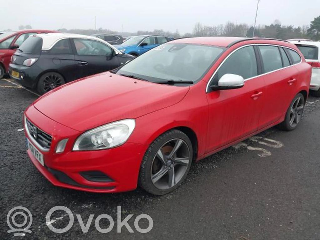 V60 V60, V60 Cross Country  31314322