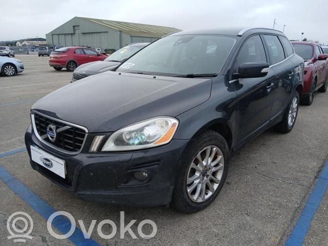 XC60 XC60  025286
