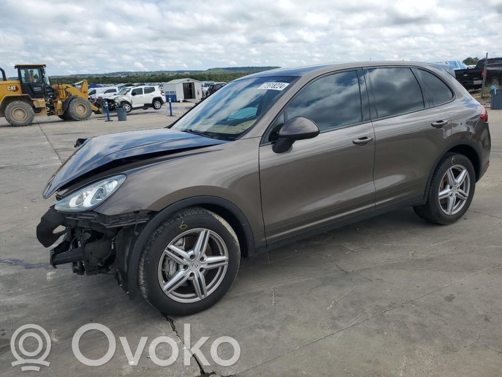 Cayenne (92A) Cayenne  0258017254