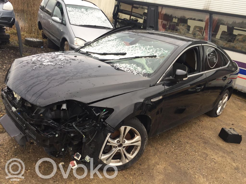 Mondeo MK V Mondeo  BG912C405AE