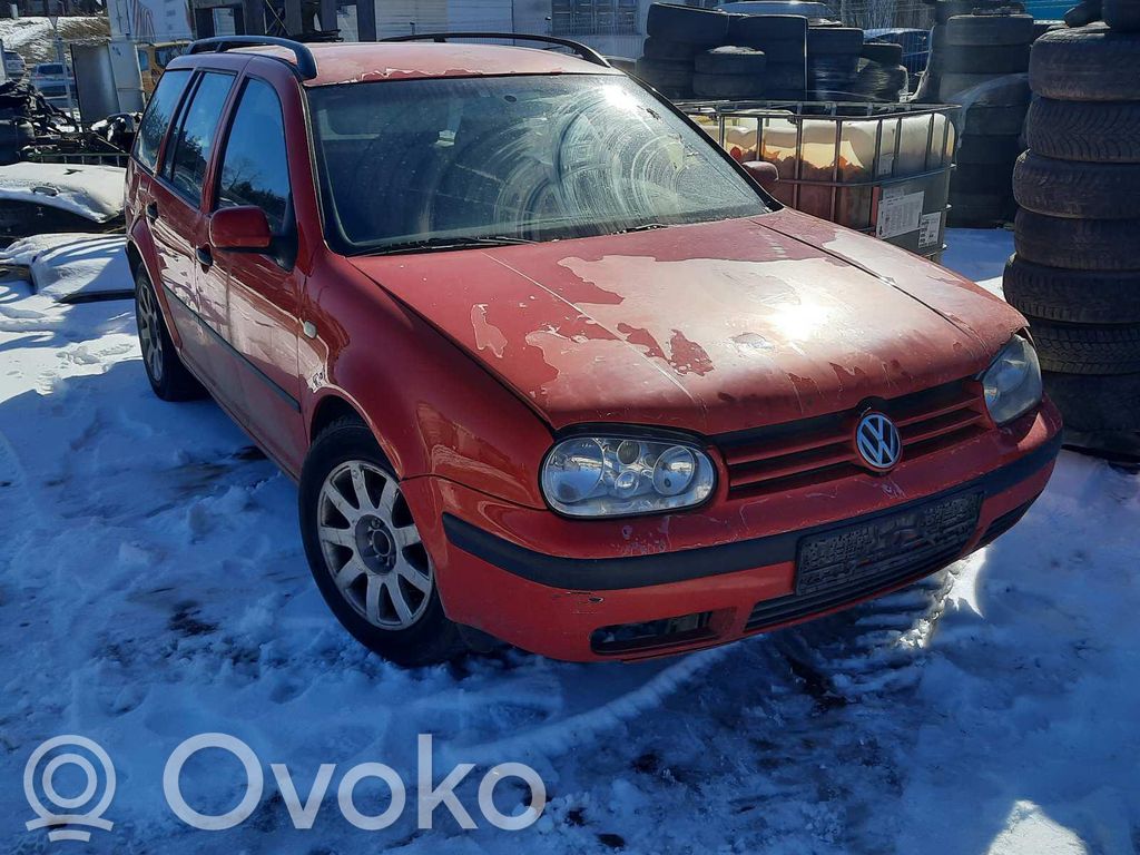 Golf IV Golf  RAUDONOS