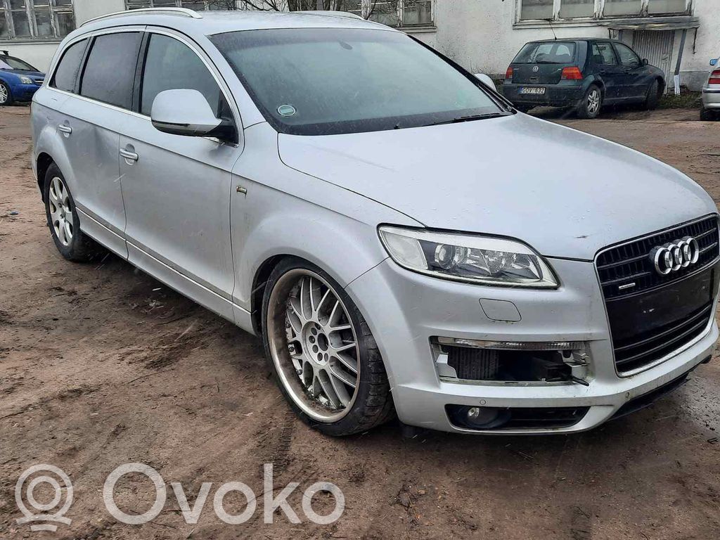 Q7 4L Q7