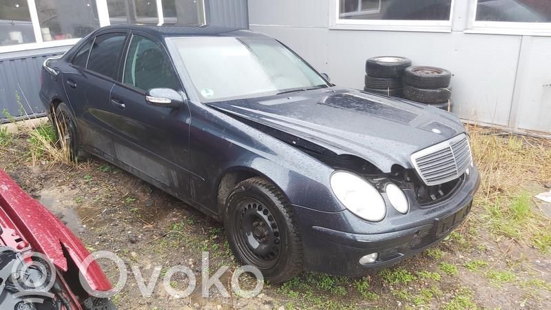 E W211 E-class, AMG (W124, W210, W211, W212, W213, C207, W238)  MELYNOS
