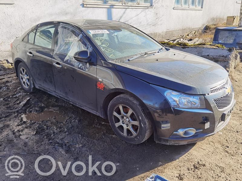 Cruze Cruze  96948422