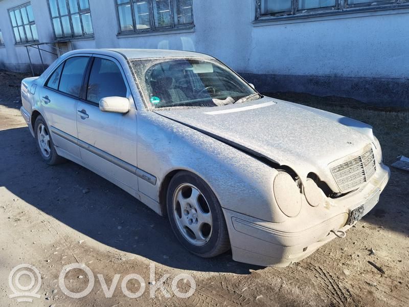 E W210 E-class, AMG (W124, W210, W211, W212, W213, C207, W238)