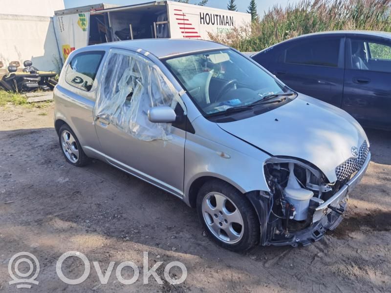 Yaris Yaris