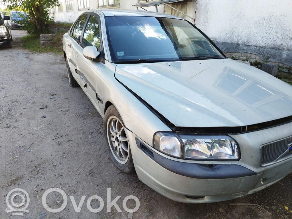 S80 S80  3135103424