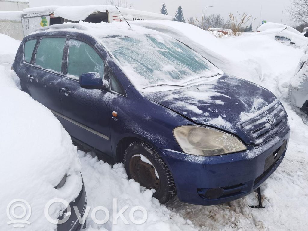 Avensis Verso Avensis Verso  82173