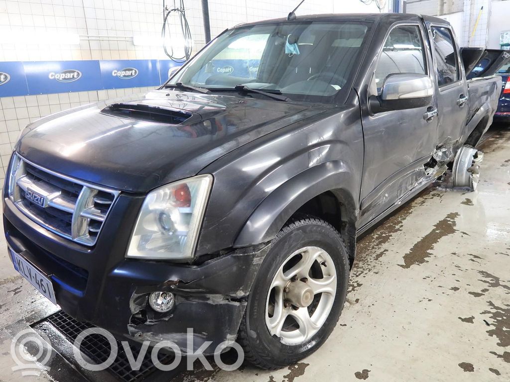 D-Max D-Max