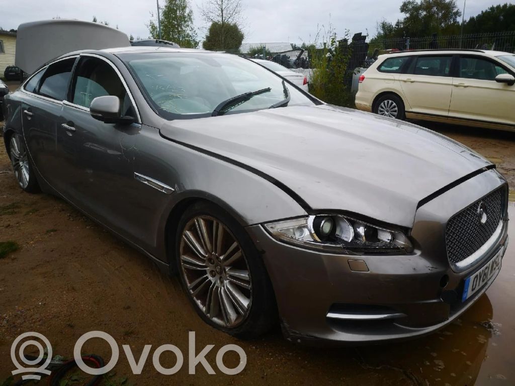 XJ X351 XJ  9X209D375AA