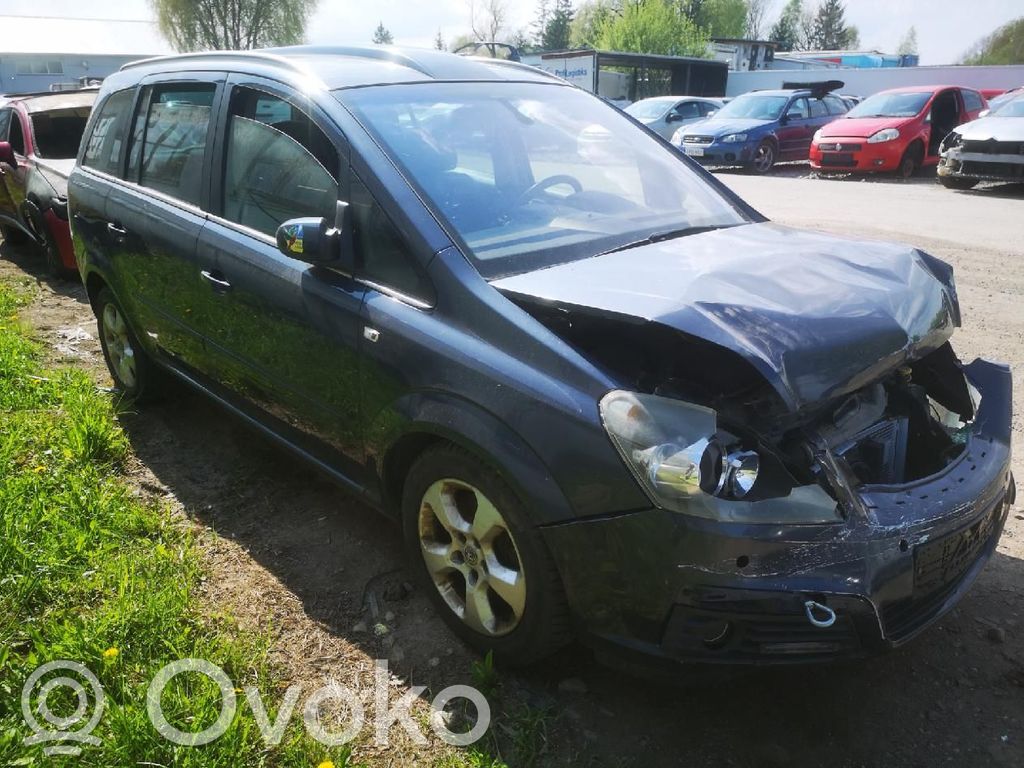 Zafira B Zafira  324039410