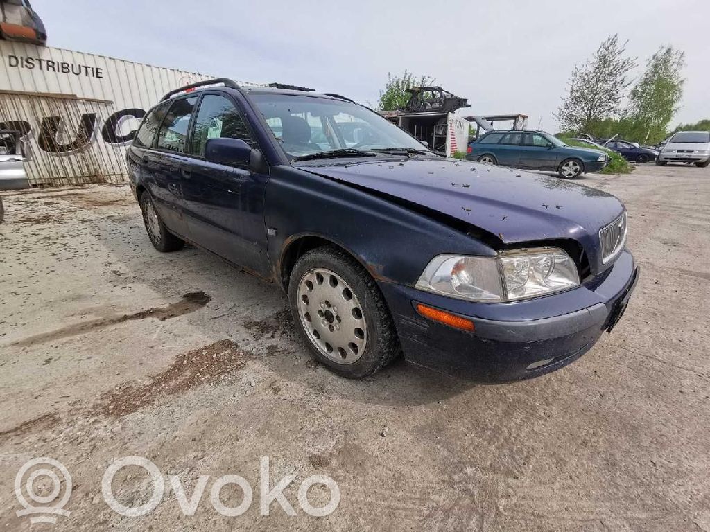 S40, V40 S40, V40