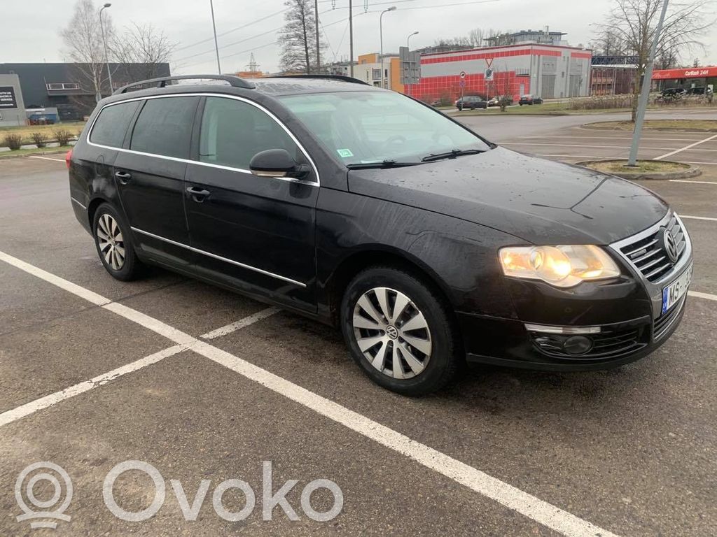 PASSAT B6 Passat  3C9945100A