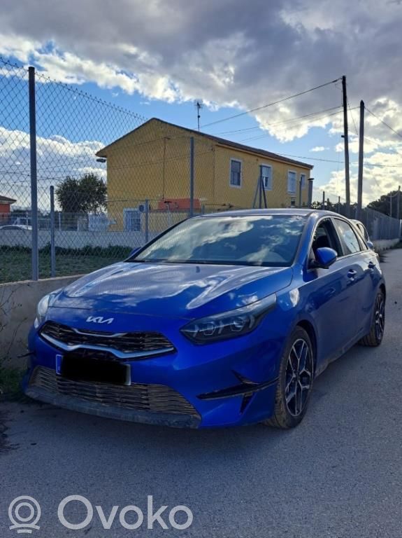 Ceed Ceed, Ceed SW, Pro Ceed  86610J7010