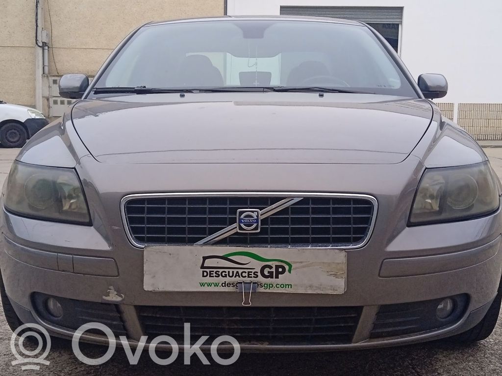 S40, V40 S40, V40
