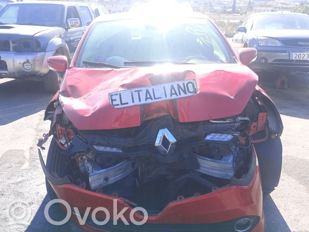 Clio IV Clio  H8200437409