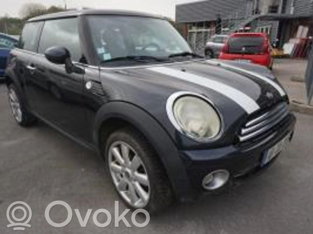 One - Cooper R56 One/Cooper R56  6779302