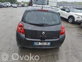 Clio III Clio  8200865321