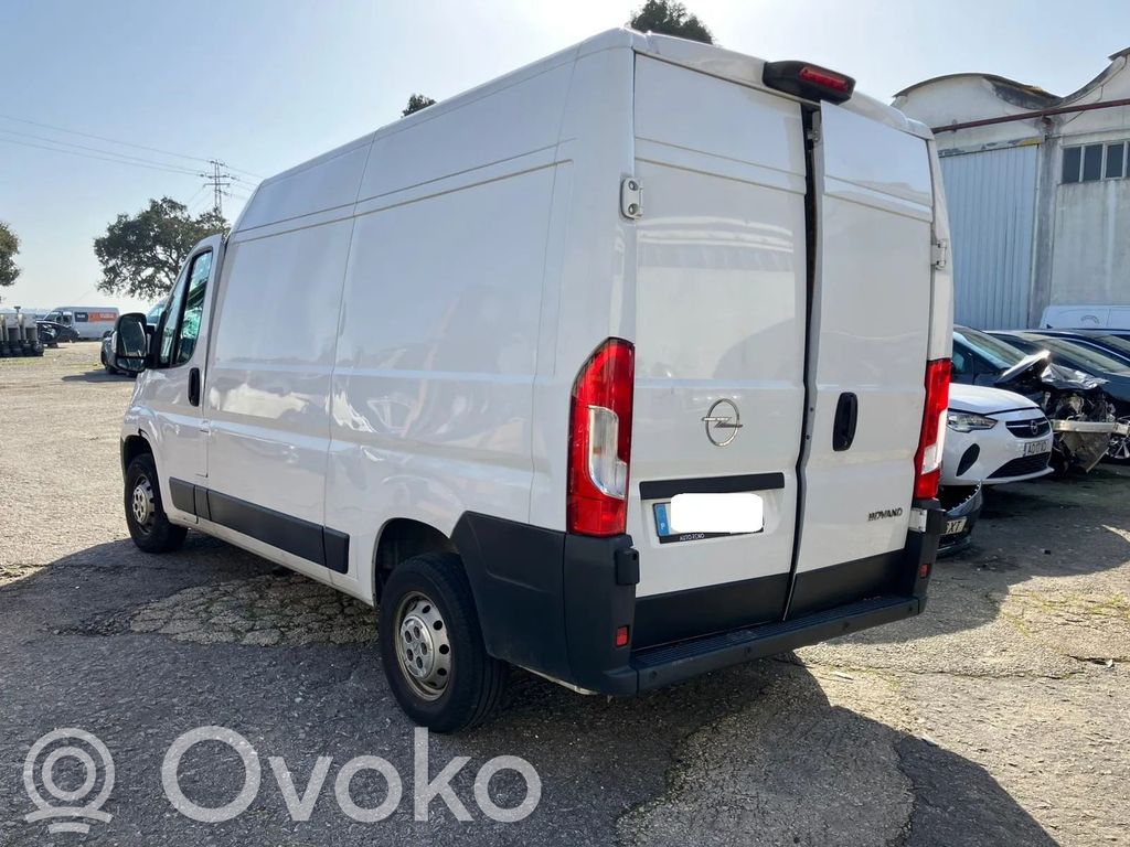 Movano C Movano