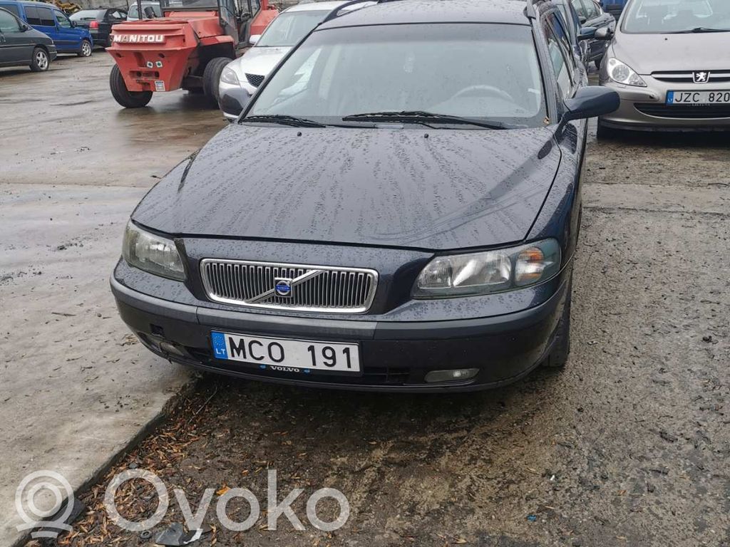 V70 S70, V70, V70 XC  8662922