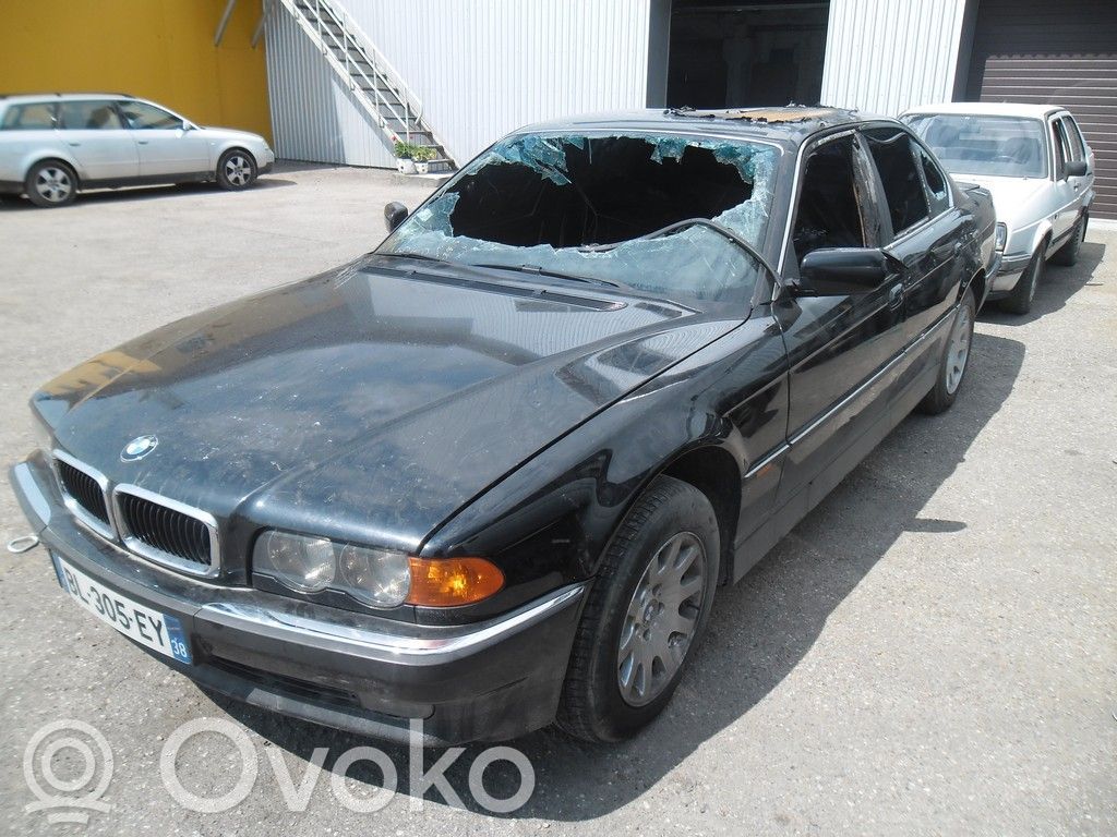 7 E38 Series 7  8352898