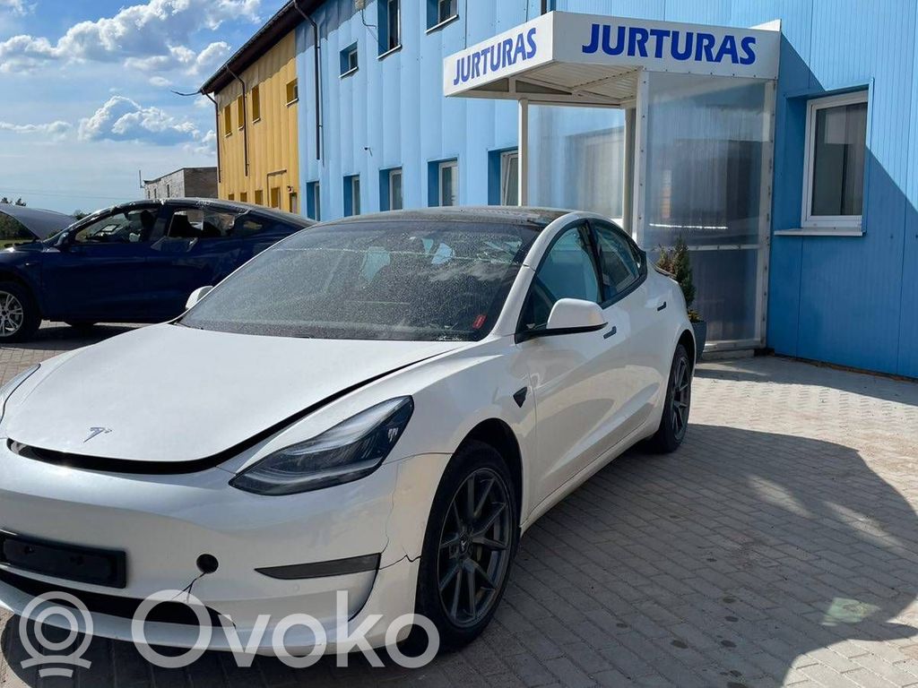 Model 3 Tesla Model 3  159149300A