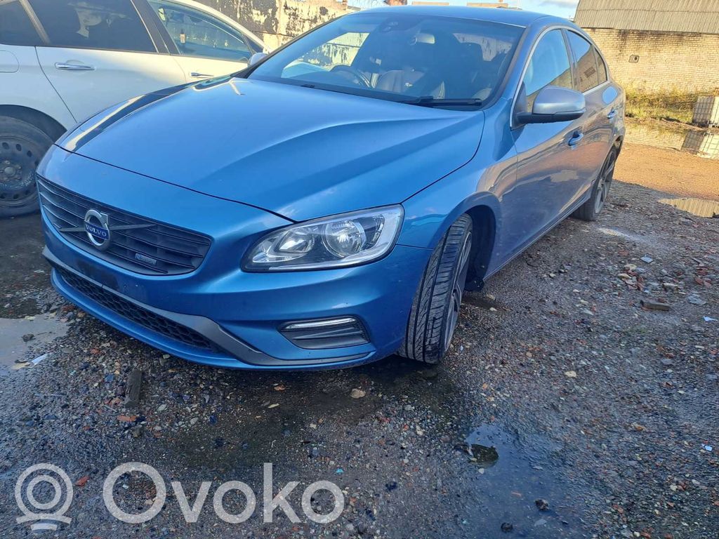 S60 S60  39817809