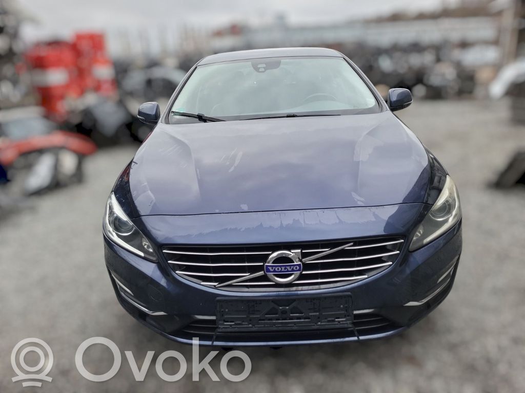 V60 V60, V60 Cross Country  0258017456