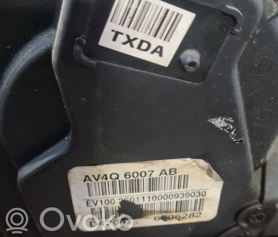 Kuga I Kuga  TXDA
