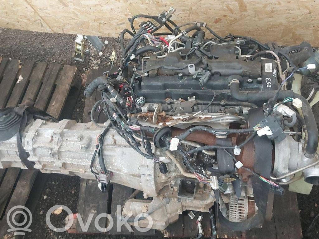L200 L200, L300, L400 Space Gear  2300A074