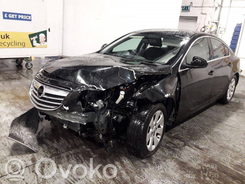 Insignia A Insignia  13500577