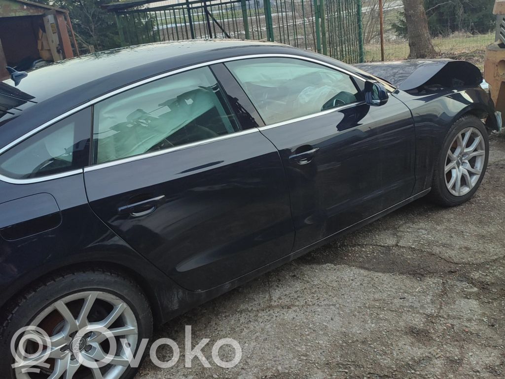 A5 Sportback 8TA A5, S5  059121070M
