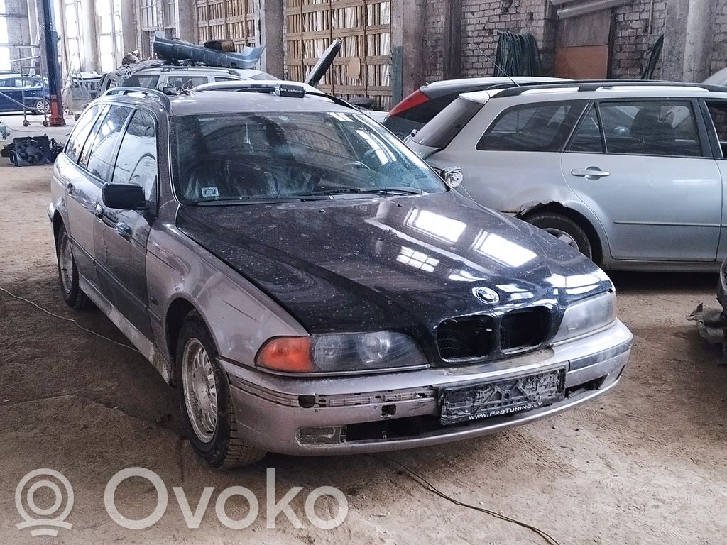5 E39 Series 5  8363694
