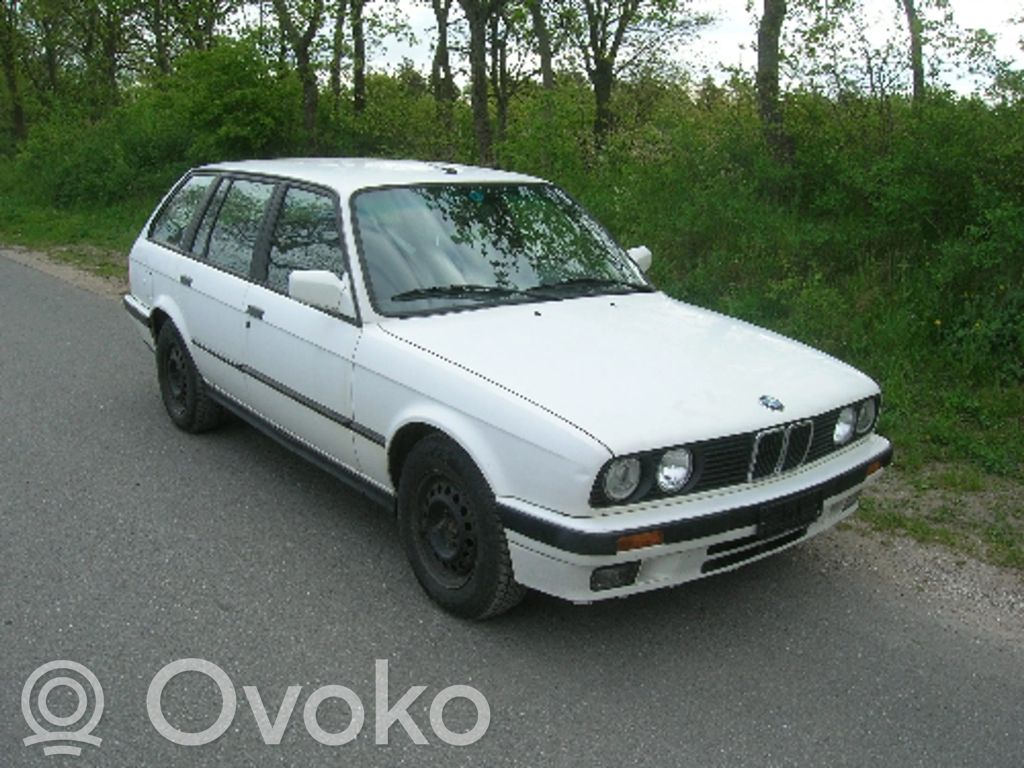 3 E30 Series 3  63318380605