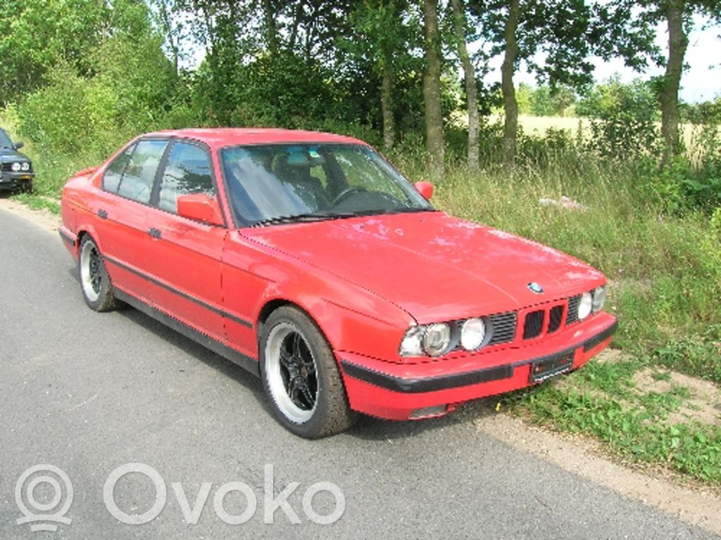 5 E34 Series 5  63311382086
