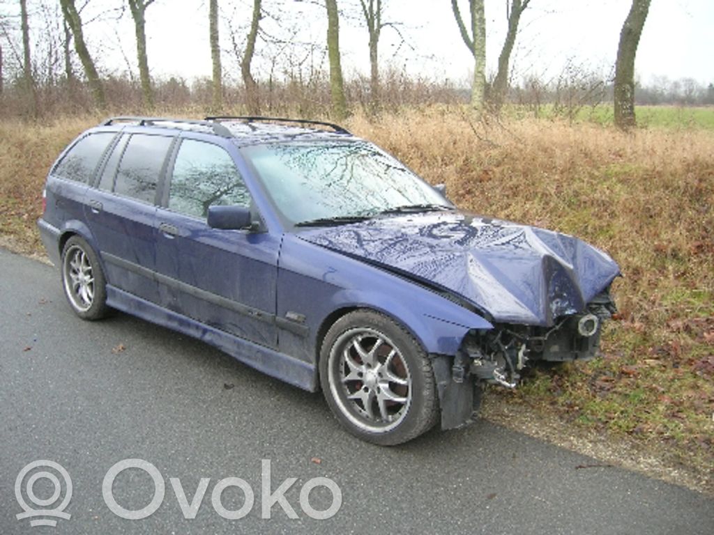 3 E36 Series 3  41528188834