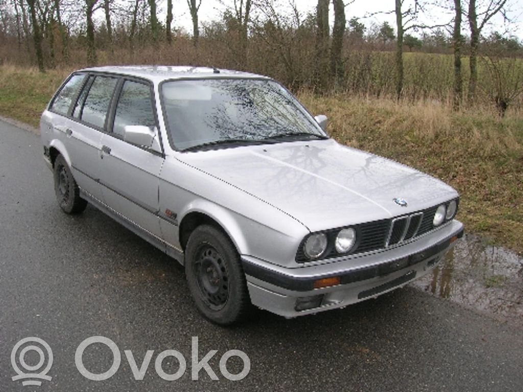 3 E30 Series 3  51471947485