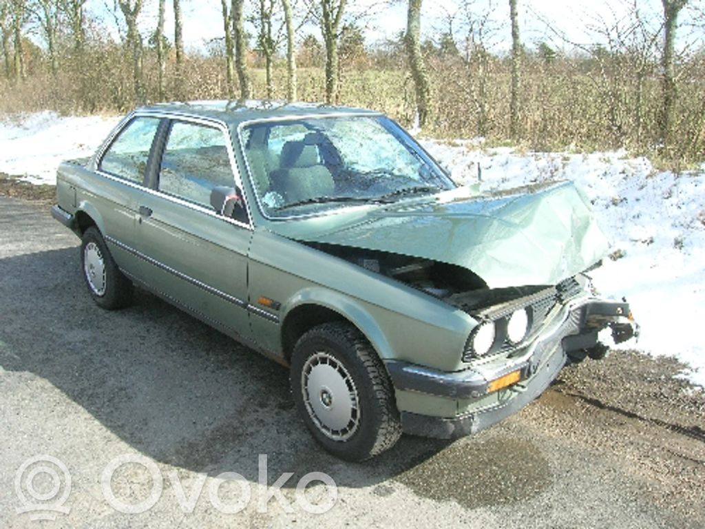 3 E30 Series 3  33539058785