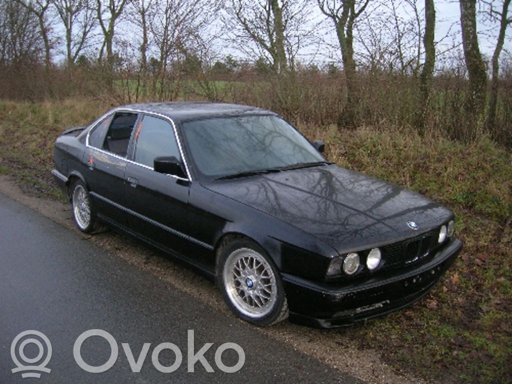 5 E34 Series 5  51231884272