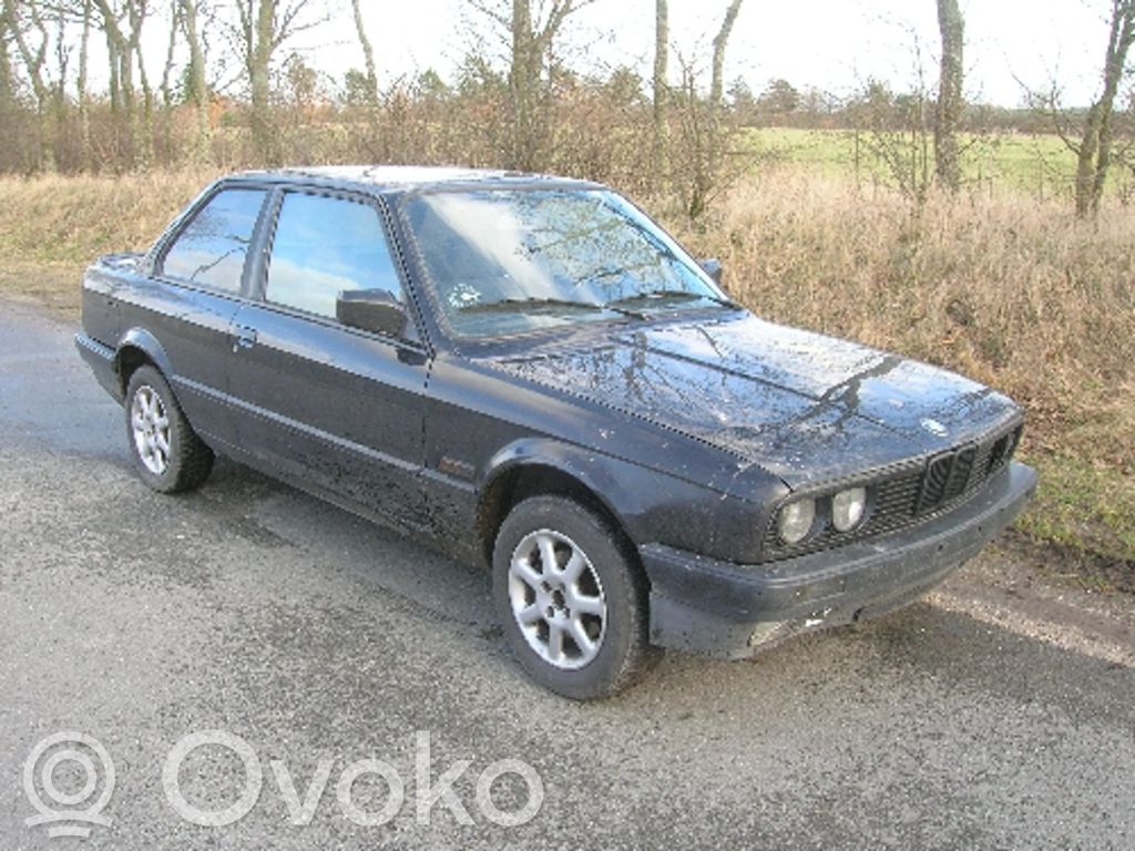 3 E30 Series 3  61311380351