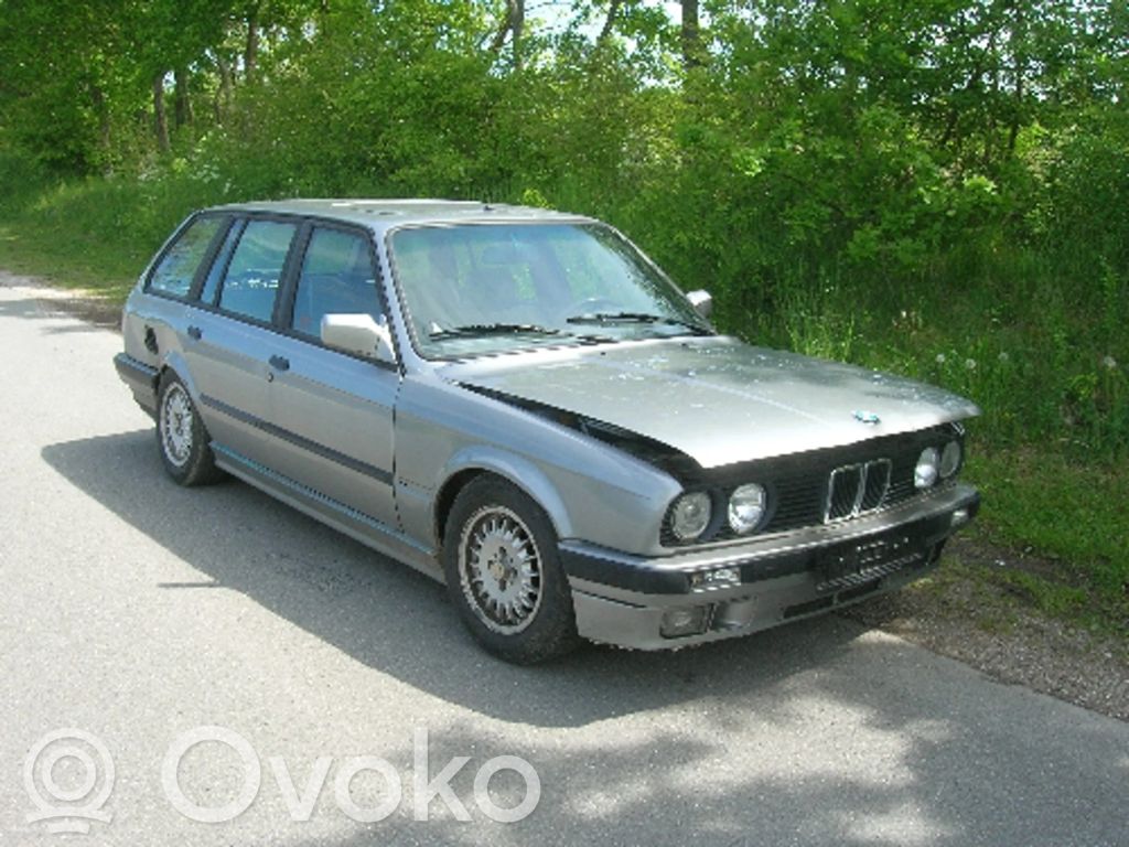 3 E30 Series 3  51161965779