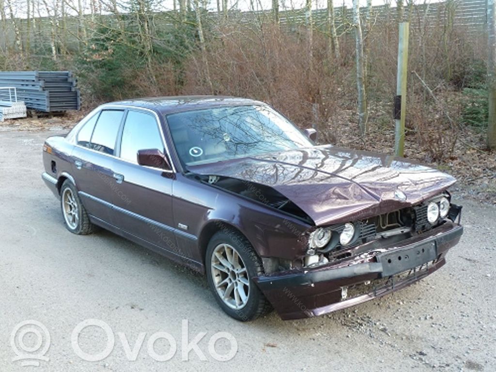 5 E34 Series 5  11001735952