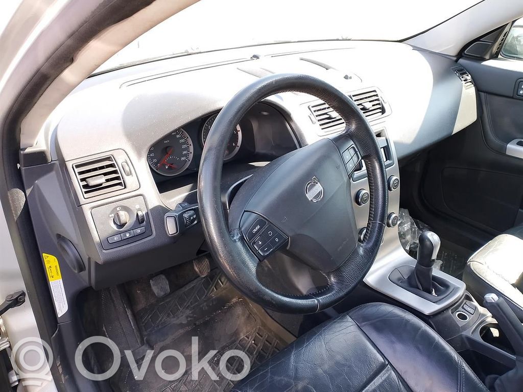 V50 V50