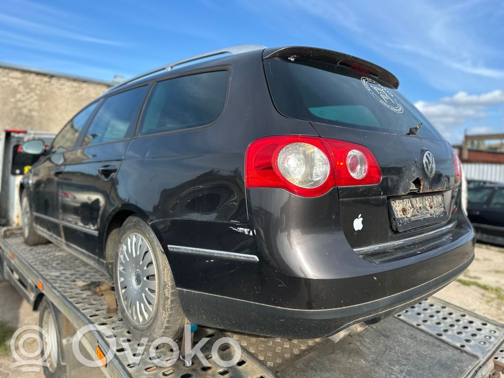 PASSAT B6 Passat  3C4839755H